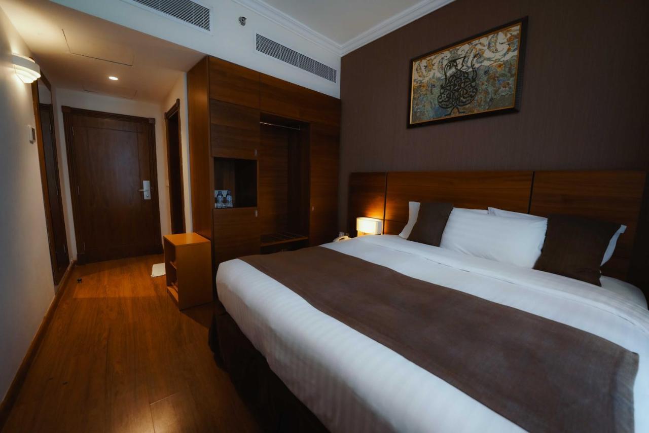 Al Thuria Grand Hotel Mecca Exterior photo